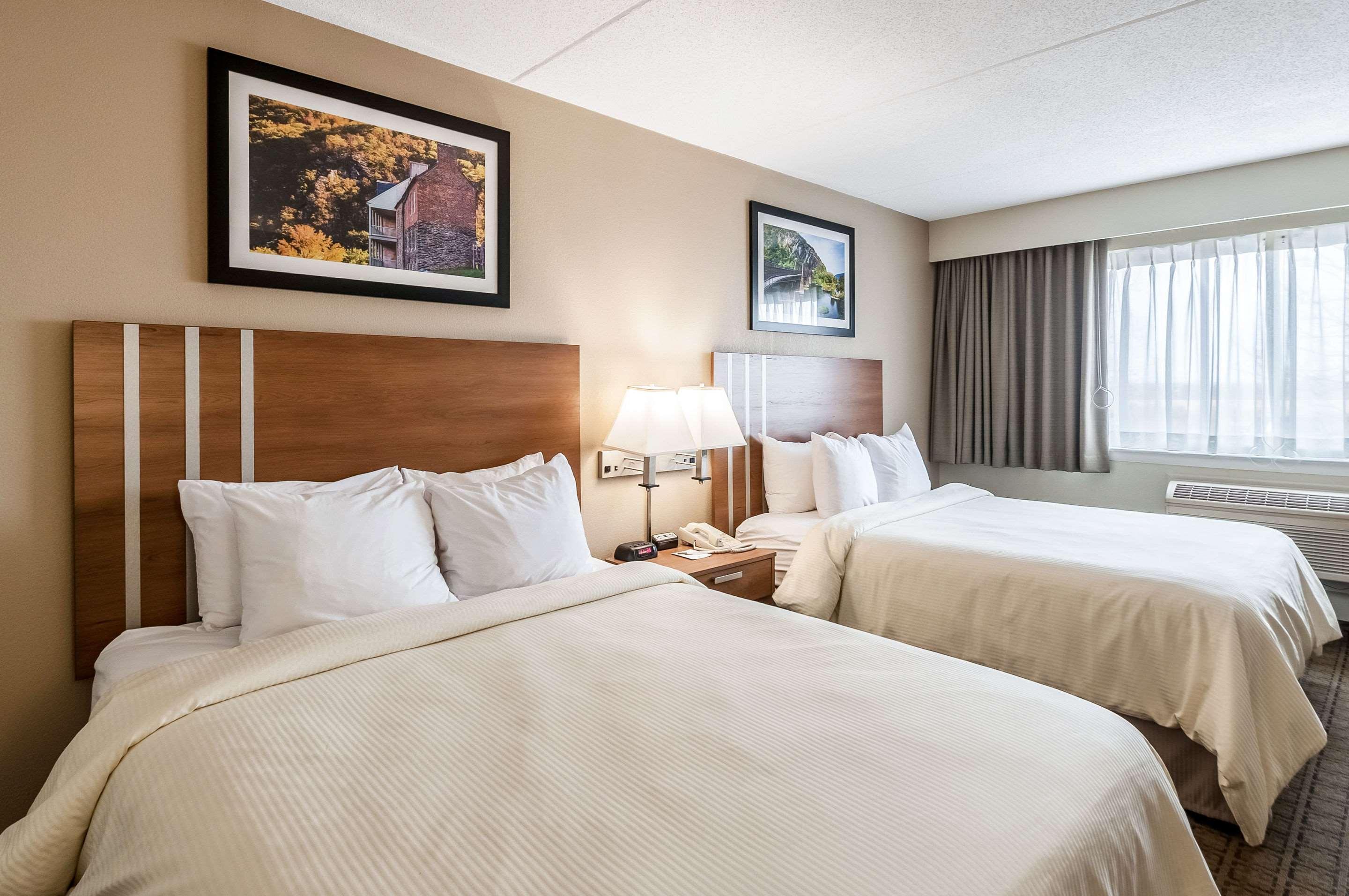 Clarion Inn Harpers Ferry-Charles Town Buitenkant foto